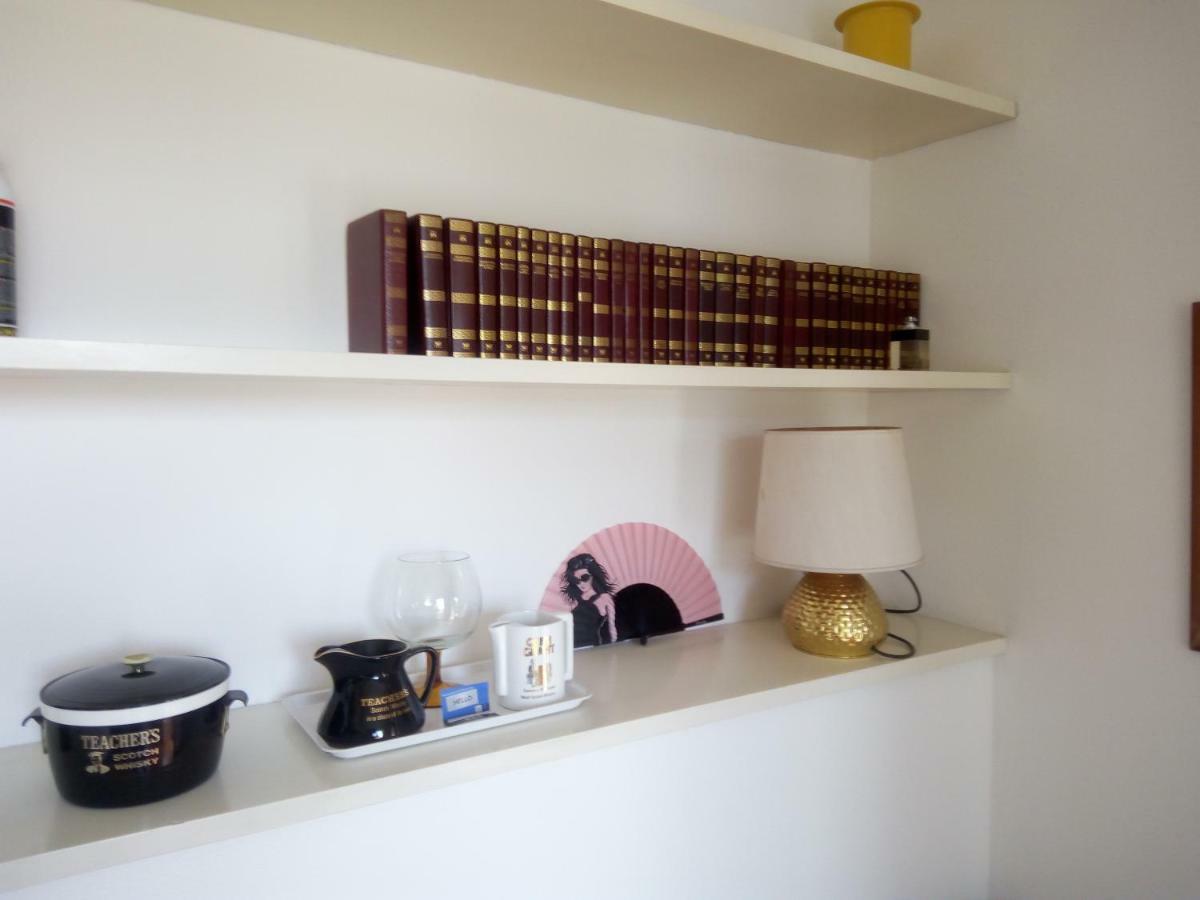 La Terrazza Apartment สเตรซา ภายนอก รูปภาพ