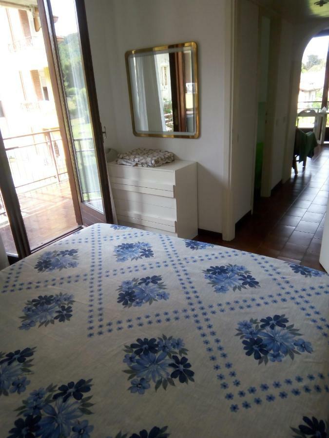 La Terrazza Apartment สเตรซา ภายนอก รูปภาพ